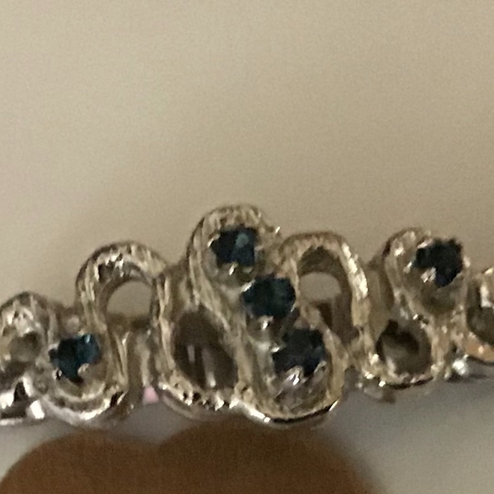 Sterling silver bracelet with sapphires